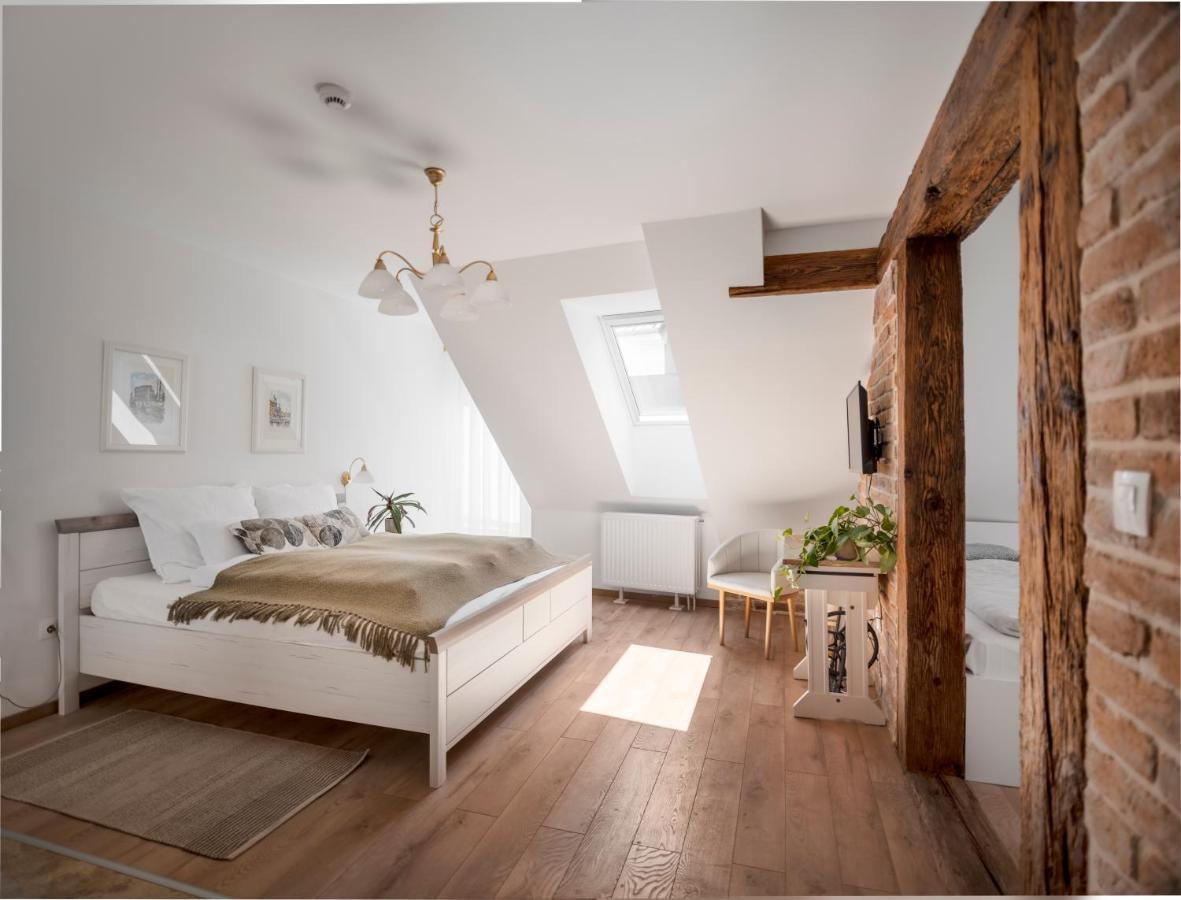 Florand Rooms&Wine Sopron Exterior foto
