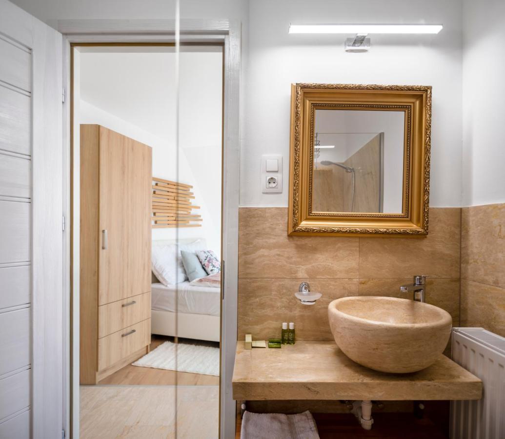 Florand Rooms&Wine Sopron Exterior foto