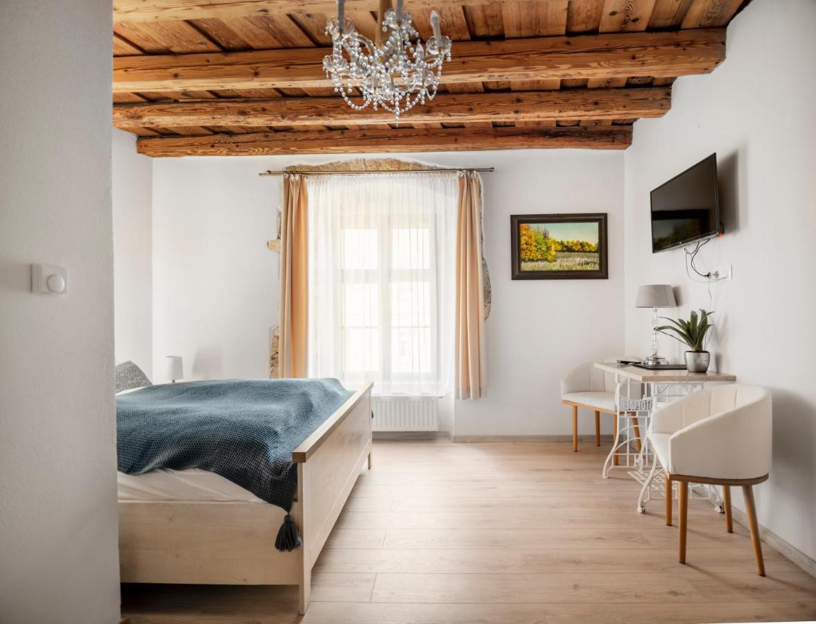 Florand Rooms&Wine Sopron Exterior foto