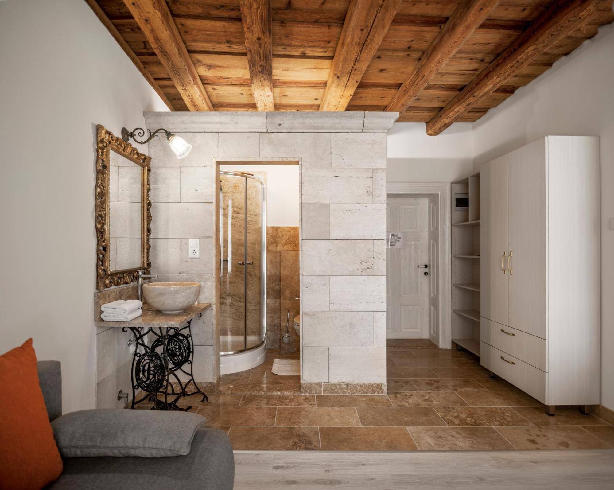 Florand Rooms&Wine Sopron Exterior foto